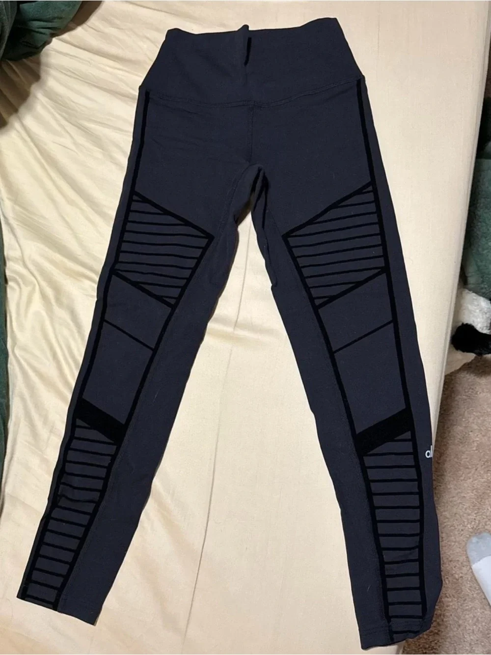 Alo Yoga Flocked Leggings black